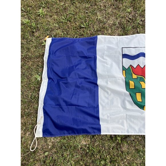 Vintage Canadian Provincial/Territorial Flag - Northwest Territories - Picture 2 of 5